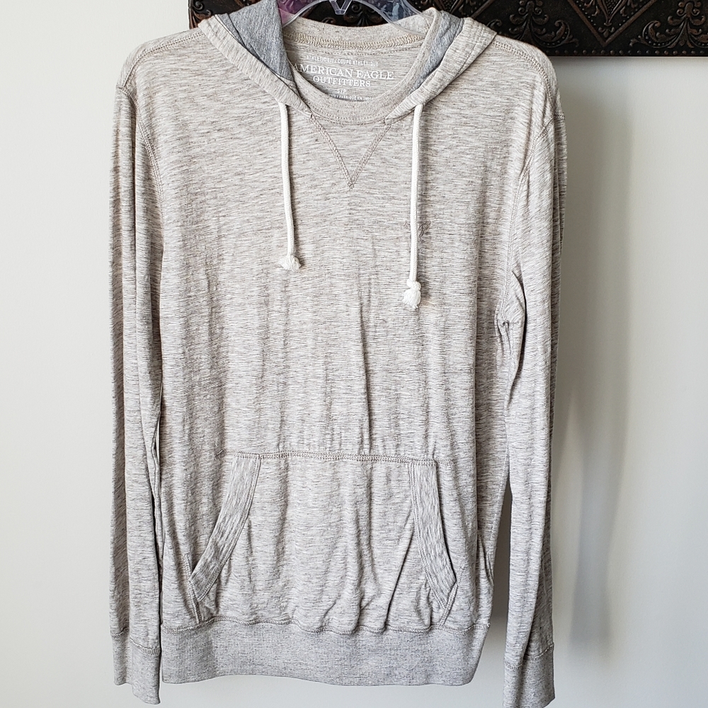 American Eagle Men's Gray Lightweight Athletic Fit Long Sleeve T-shirt Size Smal